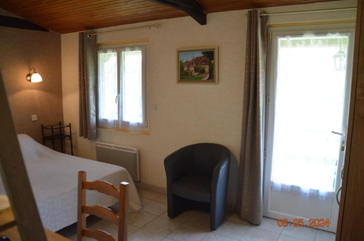 Le Chalet Des Contries ซาร์ลา-ลา-กาเนดา ภายนอก รูปภาพ