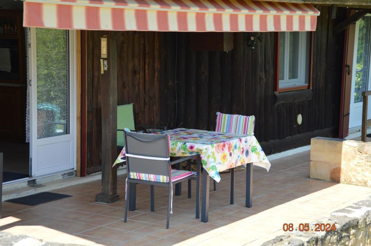 Le Chalet Des Contries ซาร์ลา-ลา-กาเนดา ภายนอก รูปภาพ